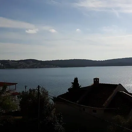 Διαμέρισμα Marina Τρογκίρ