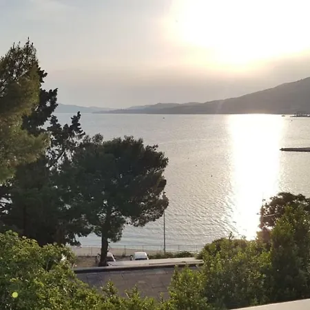 Marina * Τρογκίρ