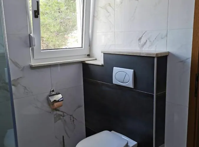 Διαμέρισμα Marina Τρογκίρ